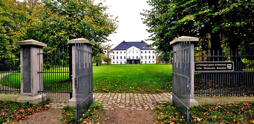 schlossgut gross schwansee